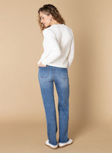 Afbeelding in Gallery-weergave laden, Thyrza - IVY BEAU - Vest - Off White