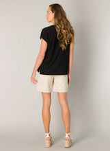 Afbeelding in Gallery-weergave laden, Caisey - IVY BEAU - Shirt - Zwart