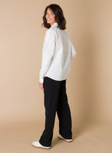Afbeelding in Gallery-weergave laden, Fiona - IVY BEAU - Blouse - Off White - Sale