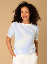 Afbeelding in Gallery-weergave laden, Maia - IVY BEAU - Top - Blue/Multi-Colour - Sale