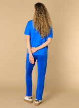 Afbeelding in Gallery-weergave laden, Eliz - IVY BEAU - Trui - Brilliant Blue