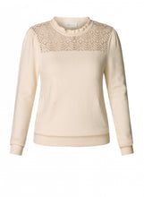 Afbeelding in Gallery-weergave laden, Rose - IVY BEAU - Trui - Cream