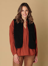Afbeelding in Gallery-weergave laden, Shery - IVY BEAU - Gilet - Zwart