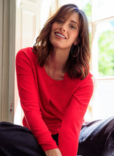 Afbeelding in Gallery-weergave laden, Stefanie - IVY BEAU - Vest - Red