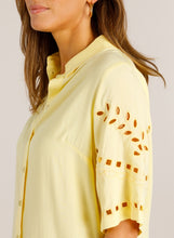 Afbeelding in Gallery-weergave laden, Vie - IVY BEAU - Blouse - Wax Yellow