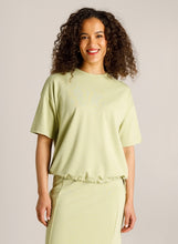 Afbeelding in Gallery-weergave laden, Cloud - IVY BEAU - Top - Pistachio
