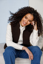 Afbeelding in Gallery-weergave laden, Kyla - IVY BEAU - Mouwloos Vestje - Chocolate Brown