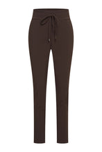 Afbeelding in Gallery-weergave laden, Bonded Danja - Mi Piace - Travelstof Broek - Espresso - 202632