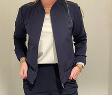 Afbeelding in Gallery-weergave laden, Bomber - Mi Piace - Travelstof Jas - Navy/Donkerblauw - 202463