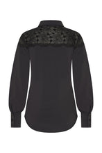 Afbeelding in Gallery-weergave laden, Emma - Mi Piace - Travelstof Blouse - Zwart