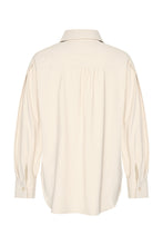 Afbeelding in Gallery-weergave laden, Maud - Mi Piace - Travelstof Blouse Oversized - Kit - 202524