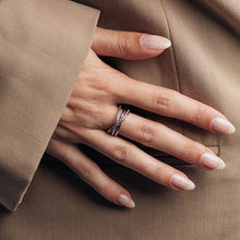 Afbeelding in Gallery-weergave laden, Mela - iXXXi Fame - Ring