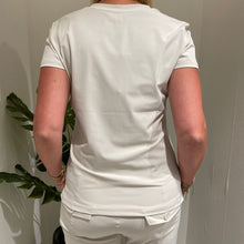 Afbeelding in Gallery-weergave laden, Meike - Mi Piace - Travelstof Shirt - Kit - 202080