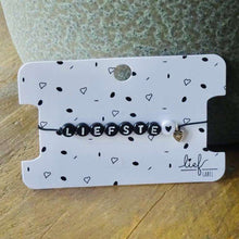Afbeelding in Gallery-weergave laden, Armbandje Liefste Zwart wit Lieflabel AAAndacht