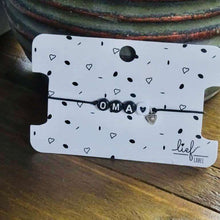 Afbeelding in Gallery-weergave laden, Armbandje Oma Zwart wit met bedeltje Lieflabel AAAndacht