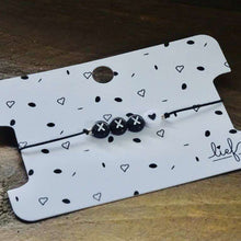 Afbeelding in Gallery-weergave laden, Armbandje XXX Zwart wit Lieflabel AAAndacht