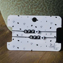 Afbeelding in Gallery-weergave laden, Armbandjes BFF Zwart wit 2 stuks Lieflabel AAAndacht