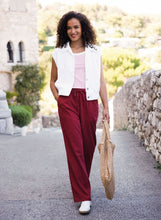 Afbeelding in Gallery-weergave laden, Gerlene - IVY BEAU - Vest - White