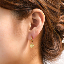 Afbeelding in Gallery-weergave laden, Simply heart hoop 14K goudkleurige Oorbellen E5229-2