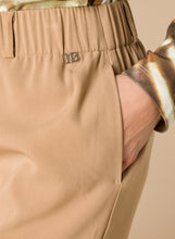 Afbeelding in Gallery-weergave laden, Fatima - IVY BEAU - Broek - Hazelnut
