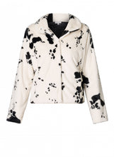 Afbeelding in Gallery-weergave laden, Esila - IVY BEAU - Jacket - Off White/Black
