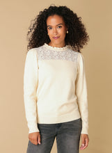 Afbeelding in Gallery-weergave laden, Rose - IVY BEAU - Trui - Cream
