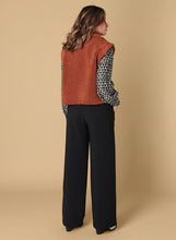 Afbeelding in Gallery-weergave laden, Saara - IVY BEAU - Gilet - Caramel
