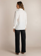Afbeelding in Gallery-weergave laden, Selene - IVY BEAU - Blouse - Off White