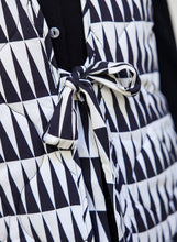 Afbeelding in Gallery-weergave laden, Sophy - IVY BEAU - Gilet - Off White/Black