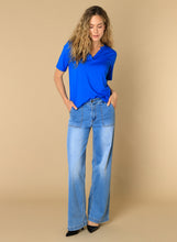 Afbeelding in Gallery-weergave laden, Esti - IVY BEAU - Top - Brilliant Blue
