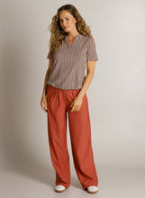 Afbeelding in Gallery-weergave laden, Daantje - IVY BEAU - Shirt - Kit/Multi-Colour