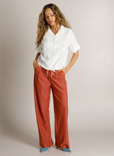 Afbeelding in Gallery-weergave laden, Doutze - IVY BEAU - Blouse - Off White