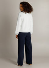 Afbeelding in Gallery-weergave laden, Heleen - IVY BEAU - Vest - Off White
