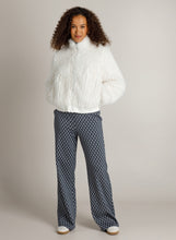 Afbeelding in Gallery-weergave laden, Hillie - IVY BEAU - Jacket - Off White