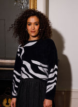Afbeelding in Gallery-weergave laden, Marlou - IVY BEAU - Trui - Black/Multi-Colour