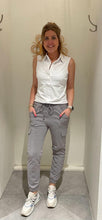 Afbeelding in Gallery-weergave laden, Steffi - Mi Piace - Travelstof Blouse - Wit - 202299