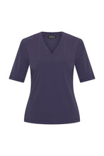 Afbeelding in Gallery-weergave laden, Evi - Mi Piace - Travelstof Shirt - Dark Blue - 202271
