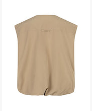Afbeelding in Gallery-weergave laden, Ivy - Red Button - Bodywarmer - Dark Sand - SRB4855