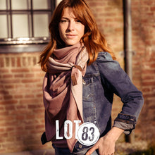 Afbeelding in Gallery-weergave laden, Fien Twin - Shawl - Groen Omslagdoek LOT83 AAAndacht
