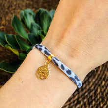 Afbeelding in Gallery-weergave laden, Armbandje Leopard Grey Tree of life goud  Lieflabel AAAndacht
