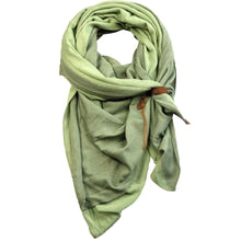 Afbeelding in Gallery-weergave laden, Fien Twin - Shawl - Groen Omslagdoek LOT83 AAAndacht
